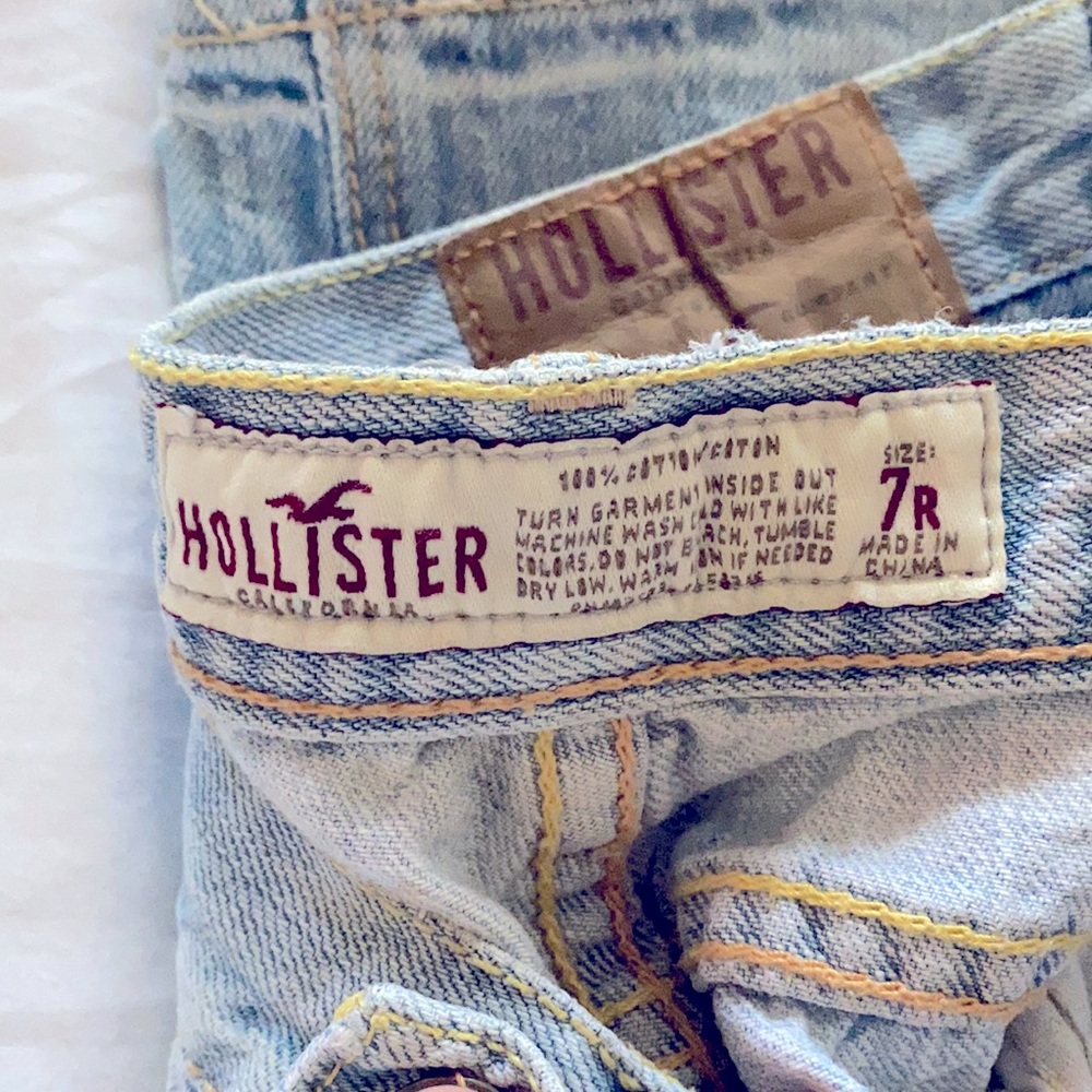 Hollis yet ripped jeans from 2013